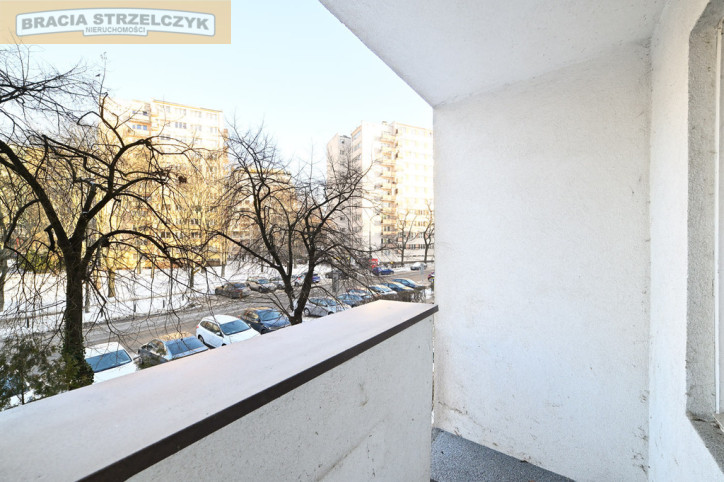 Mieszkanie Sprzedaż  Ochota Aleje Jerozolimskie 2